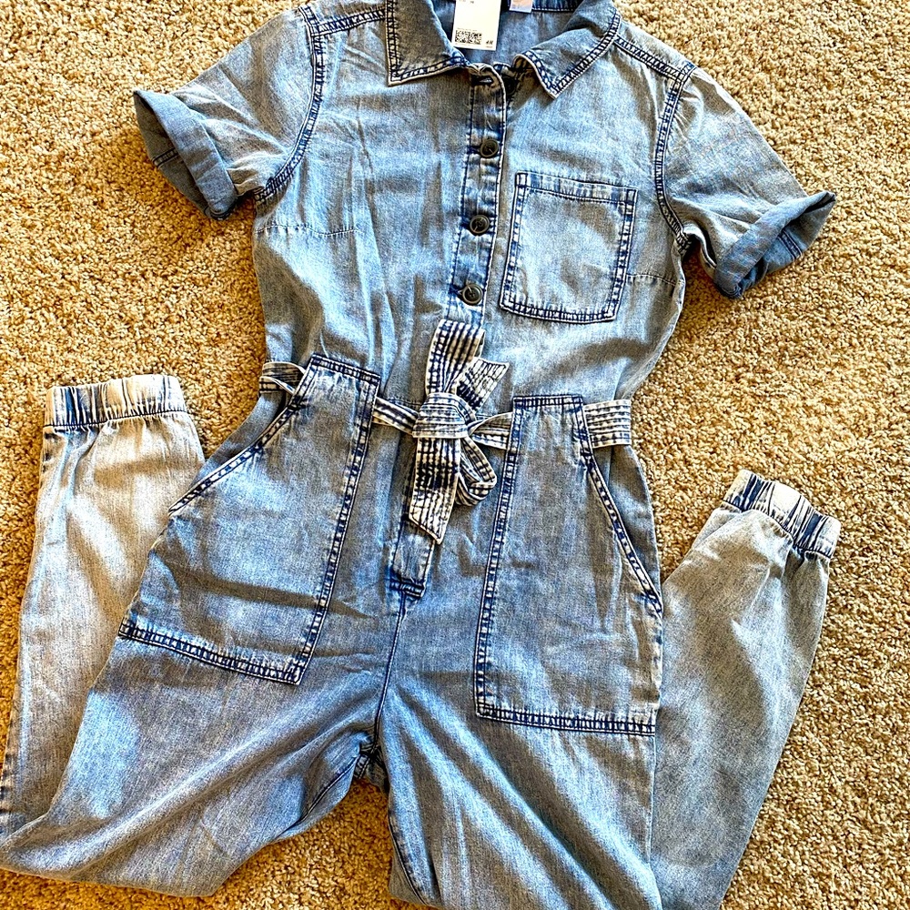 H&M Utility Jumpsuit! Adorbs! 🥶